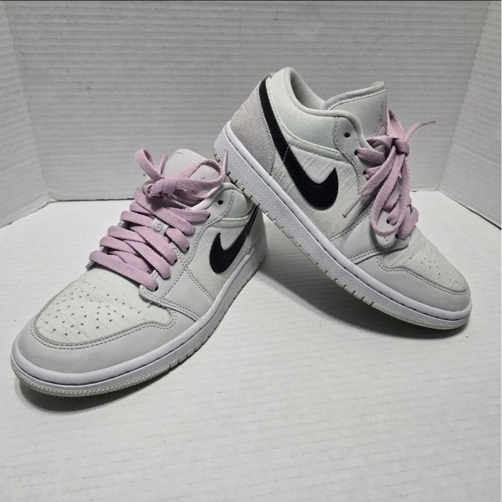 Nike Air Jordan 1 Low SE Barely Green Arctic Pink Womens Shoes CZ0776-300 Size 7